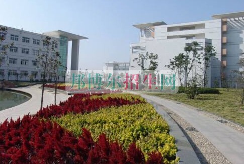 江西中醫(yī)藥高等?？茖W(xué)校