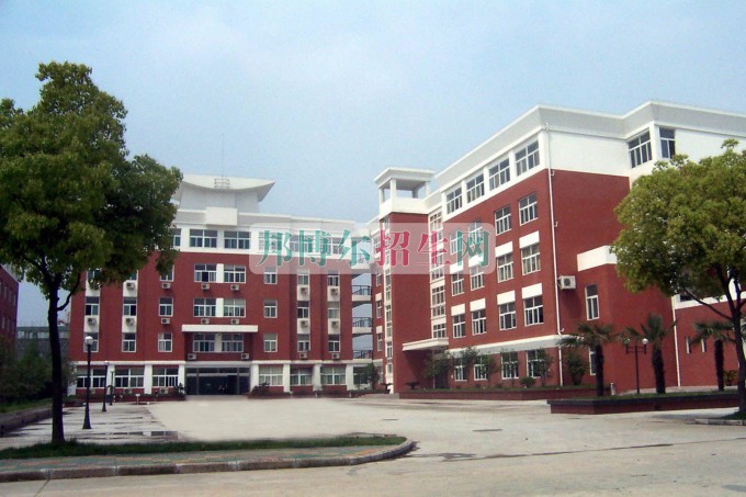安徽中澳科技職業(yè)學(xué)院是幾專(zhuān)