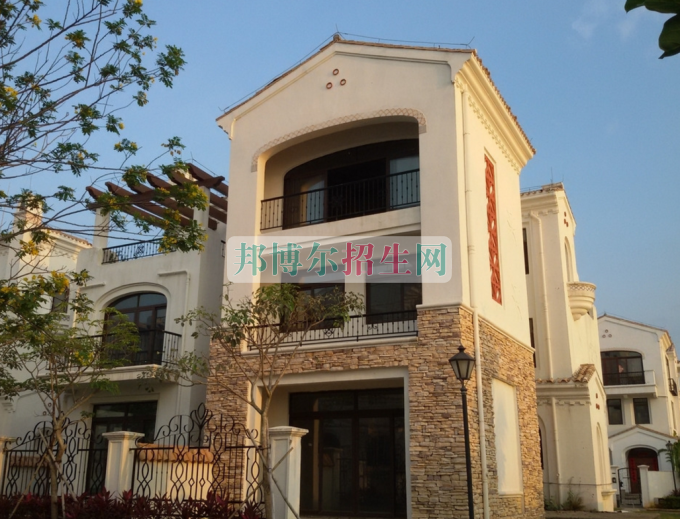 初中畢業(yè)可以學建筑設計技術嗎