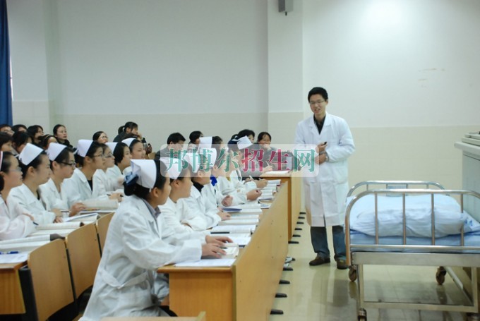 中?？谇会t(yī)學(xué)升本科