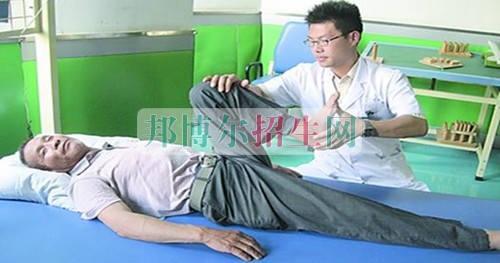 成都內理科一?？祻椭委煷髮W校