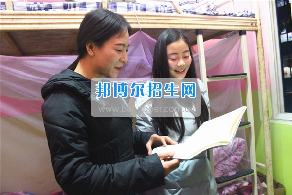 成都希望幼師學(xué)校是責(zé)任？更是一種愛！