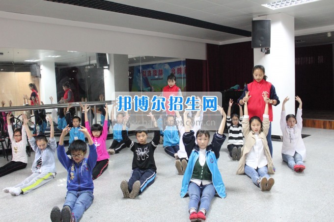 川南幼兒師范高等?？茖W(xué)校先進(jìn)組織