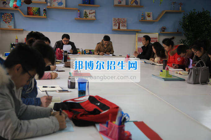川北幼兒師范高等?？茖W(xué)校落實(shí)黨委主體責(zé)任加強(qiáng)基層組織建設(shè)