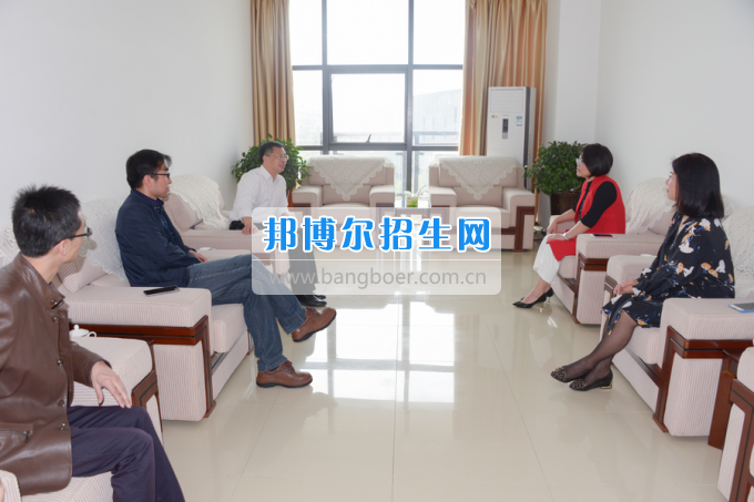 2017年西南科技大學(xué)黨委副書(shū)記張強(qiáng)一行到川南幼兒師范高等專(zhuān)科學(xué)校考察