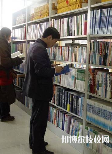 甘南州衛(wèi)生學(xué)校2020年報名條件、招生要求、招生對象