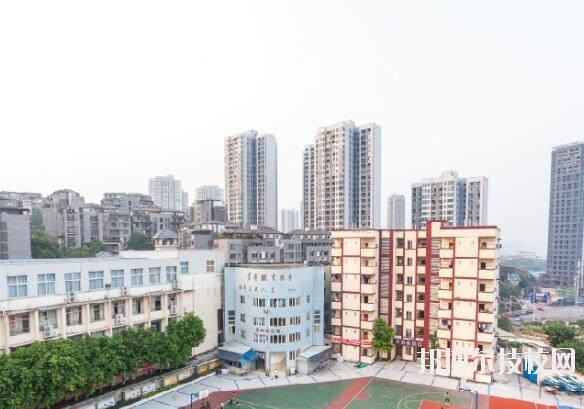 重慶建筑高級(jí)技工學(xué)校怎么樣、好不好