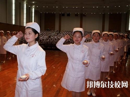 海寧衛(wèi)生學(xué)校2020年報(bào)名條件、招生要求、招生對象