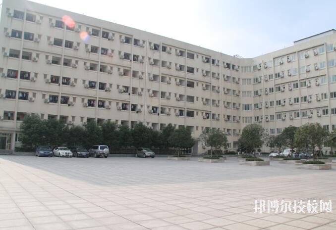重慶礦業(yè)工程學校怎么樣、好不好