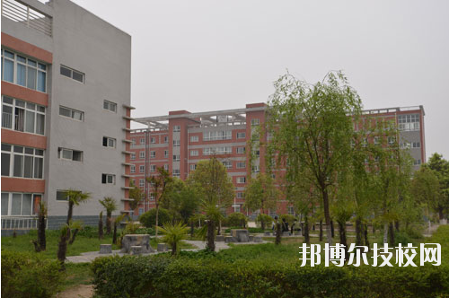 陜西航空技師學(xué)院2020年報(bào)名條件、招生要求、招生對象