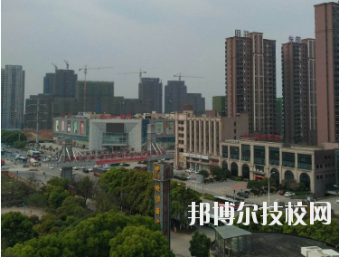 江西電力高級(jí)技工學(xué)校2020年報(bào)名條件、招生要求、招生對(duì)象