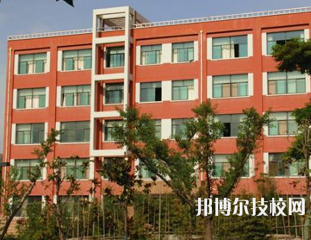 天水市職業(yè)技術(shù)學(xué)校2020年報名條件、招生要求、招生對象