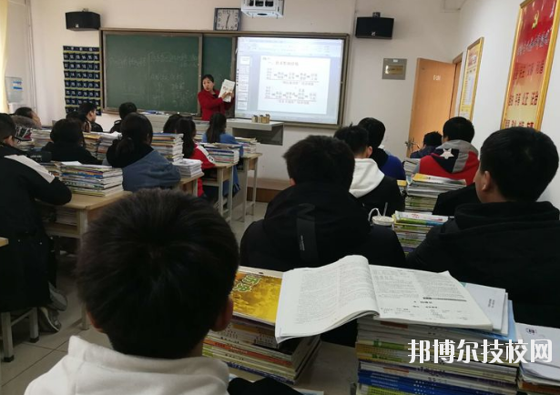 寶塔區(qū)職業(yè)教育中心2020年報(bào)名條件、招生要求、招生對象 
