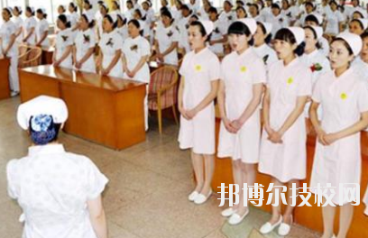 蘭州護(hù)士學(xué)校2020年報(bào)名條件、招生要求、招生對(duì)象
