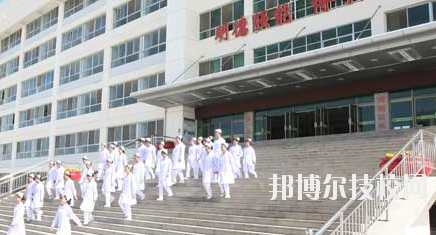 甘肅省酒泉衛(wèi)生學(xué)校2020年學(xué)費(fèi)、收費(fèi)多少