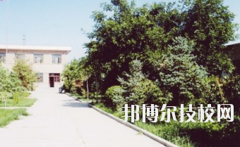 武威衛(wèi)生學(xué)校2020年報(bào)名條件、招生要求、招生對(duì)象