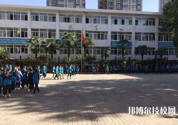 西安市機(jī)電職業(yè)技術(shù)學(xué)校2020年報(bào)名條件、招生要求、招生對象 