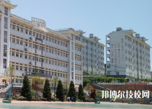 黔東南州技校2020年報名條件、招生要求、招生對象
