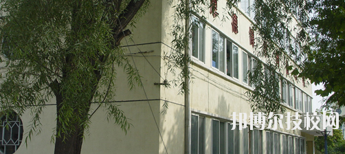天水職業(yè)中等專業(yè)學(xué)校2020年學(xué)費(fèi)、收費(fèi)多少