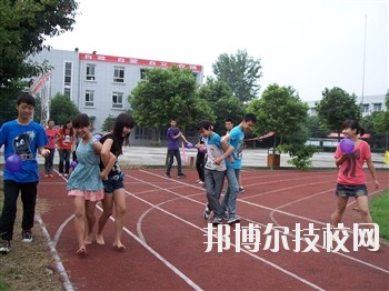 成都金海洋創(chuàng)意產(chǎn)業(yè)職業(yè)技術(shù)學(xué)校2020年招生辦聯(lián)系電話(huà)