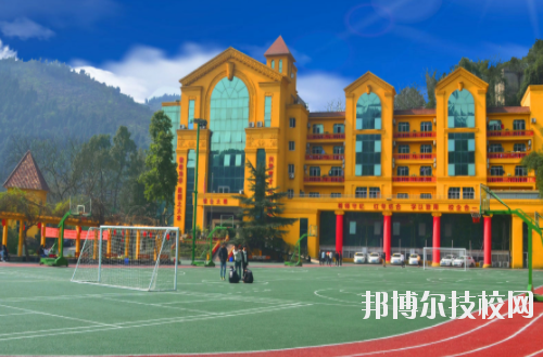 重慶渝州車輛工程技術(shù)學(xué)校2020報(bào)名條件、招生要求、招生對(duì)象