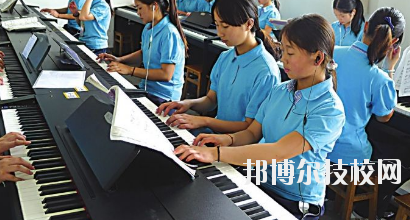 金昌職業(yè)技術(shù)學(xué)校2020年報(bào)名條件、招生要求、招生對象