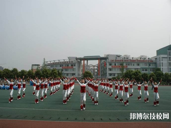 成都實(shí)驗(yàn)商貿(mào)管理學(xué)校2020年報(bào)名條件、招生要求、招生對(duì)象