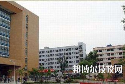 貴陽交通學(xué)校2020年報名條件、招生要求、招生對象