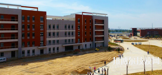 甘肅建筑材料工業(yè)學校2020年報名條件、招生要求、招生對象