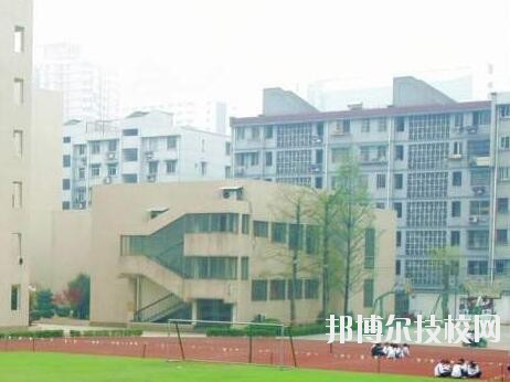杭州人民職業(yè)學(xué)校2020年報名條件、招生要求、招生對象