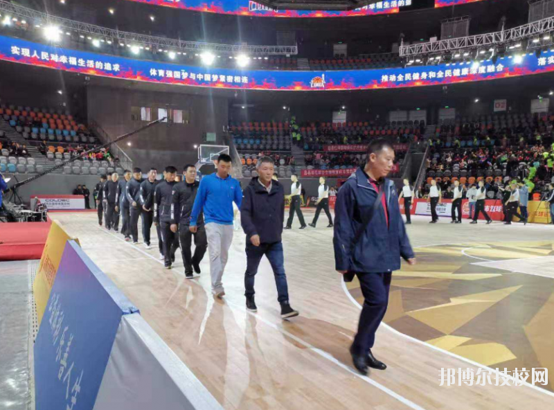 重慶忠縣職業(yè)教育中心2020年報(bào)名條件、招生要求、招生對(duì)象