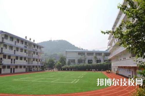 水城職業(yè)技術(shù)學(xué)校2020年報(bào)名條件、招生要求、招生對(duì)象