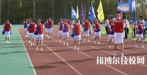 肅南縣職教中心2020年學(xué)費、收費多少