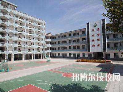 商洛商州區(qū)職業(yè)技術(shù)教育中心2020年報名條件、招生要求、招生對象 