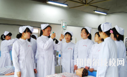 重慶藥劑學校2020年報名條件、招生要求、招生對象
