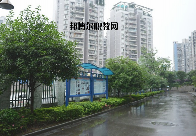 重慶五里店職業(yè)中學2020年報名條件、招生要求、招生對象