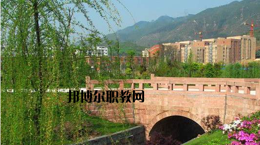 重慶機電工業(yè)學(xué)校學(xué)校怎么樣、好不好