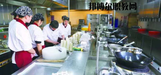 白銀工業(yè)學校2020年報名條件、招生要求、招生對象
