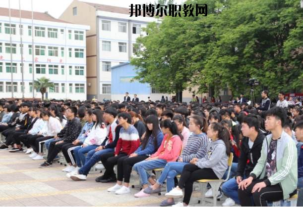 眉縣職業(yè)教育中心2020年報(bào)名條件、招生要求、招生對(duì)象 