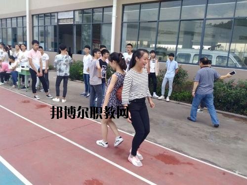 達州水電學(xué)校2020年報名條件、招生要求、招生對象