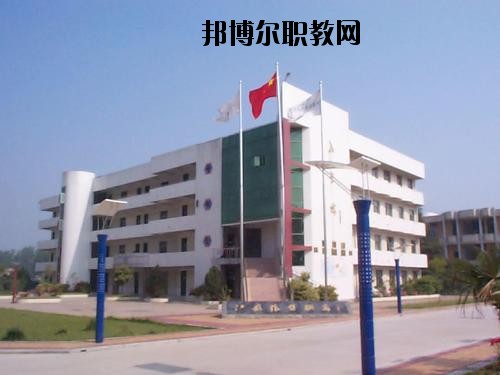 昭陽(yáng)區(qū)高級(jí)職業(yè)中學(xué)2020年報(bào)名條件、招生要求、招生對(duì)象