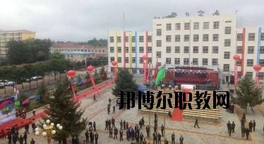 鎮(zhèn)原興華職業(yè)技術(shù)中學2020年招生簡章