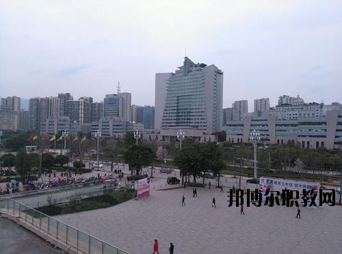 達(dá)州中醫(yī)學(xué)校2020年報(bào)名條件、招生要求、招生對(duì)象