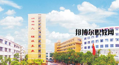 廣西欽州商貿(mào)學(xué)校怎么樣、好不好