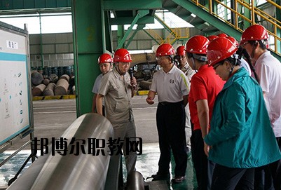 江油市攀長鋼技工學(xué)校2020年報名條件、招生要求、招生對象