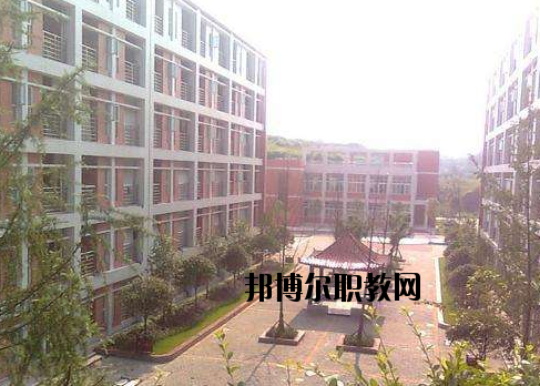 瑞安開(kāi)元高級(jí)中學(xué)2020年報(bào)名條件、招生要求、招生對(duì)象