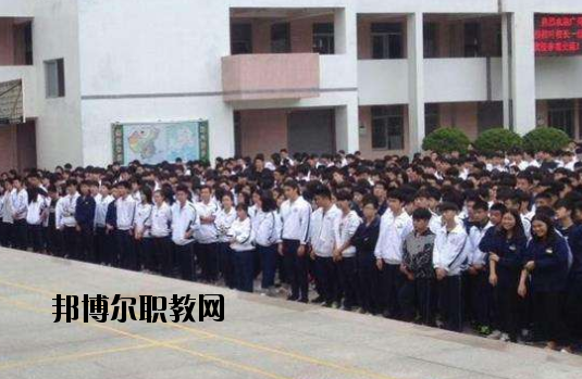 臺山技工學(xué)校2020年報名條件、招生要求、招生對象