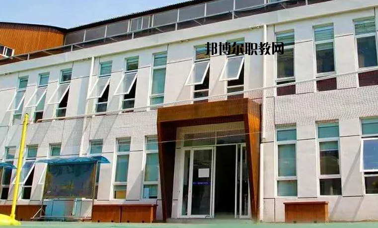 西安華樂藝術(shù)職業(yè)學(xué)校2020年報(bào)名條件、招生要求、招生對象