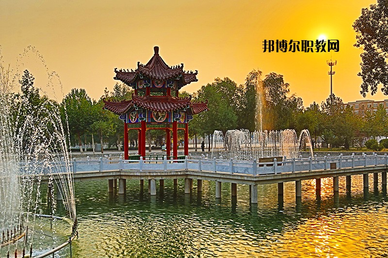 保定科技中等專(zhuān)業(yè)學(xué)校怎么樣不、好不好