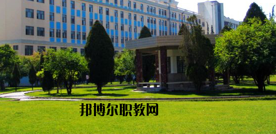 甘肅工業(yè)技師學(xué)院2020年學(xué)費(fèi)、收費(fèi)多少